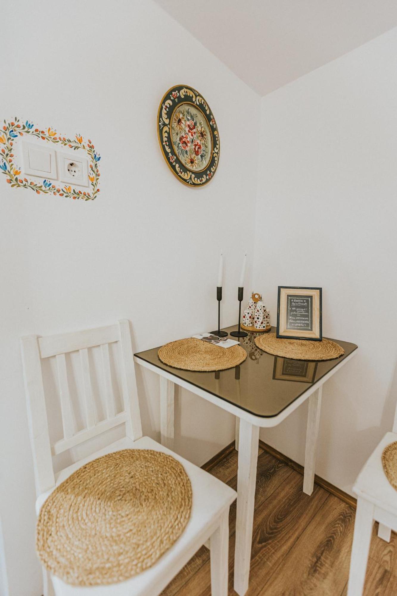 Republicii Rustic Apartament In Brasov City Center Braşov Exterior foto