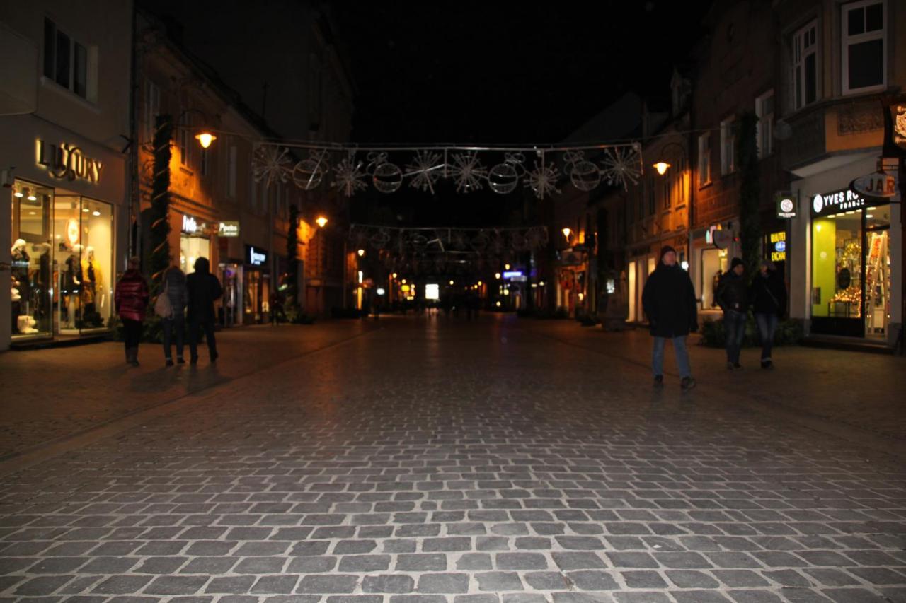 Republicii Rustic Apartament In Brasov City Center Braşov Exterior foto