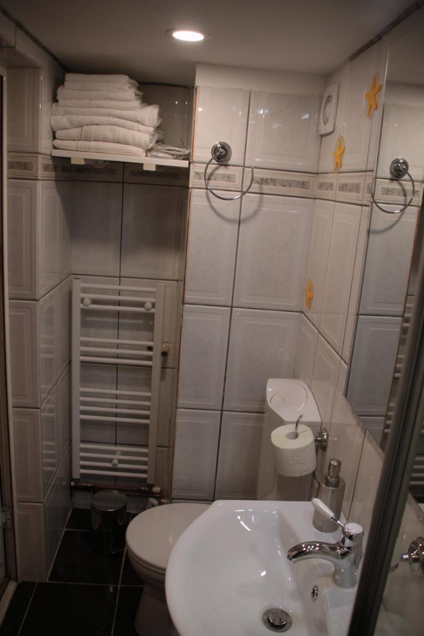 Republicii Rustic Apartament In Brasov City Center Braşov Exterior foto